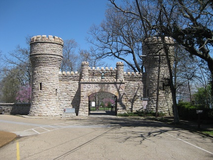 Point Park Entrance1